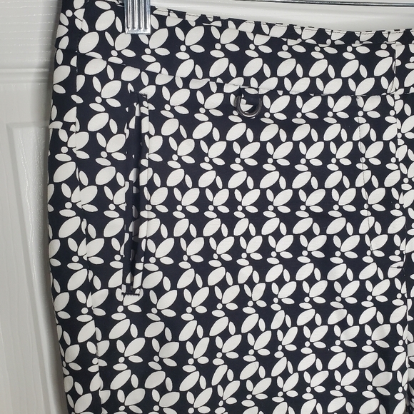 Adriana Papell Kate Black & White Floral Trouser Pants - Picture 4 of 9